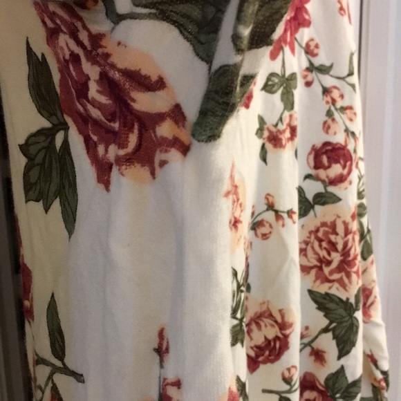 3X CJ Banks Floral Cotton Sweater with Bead Embellishment - Picture 15 of 15